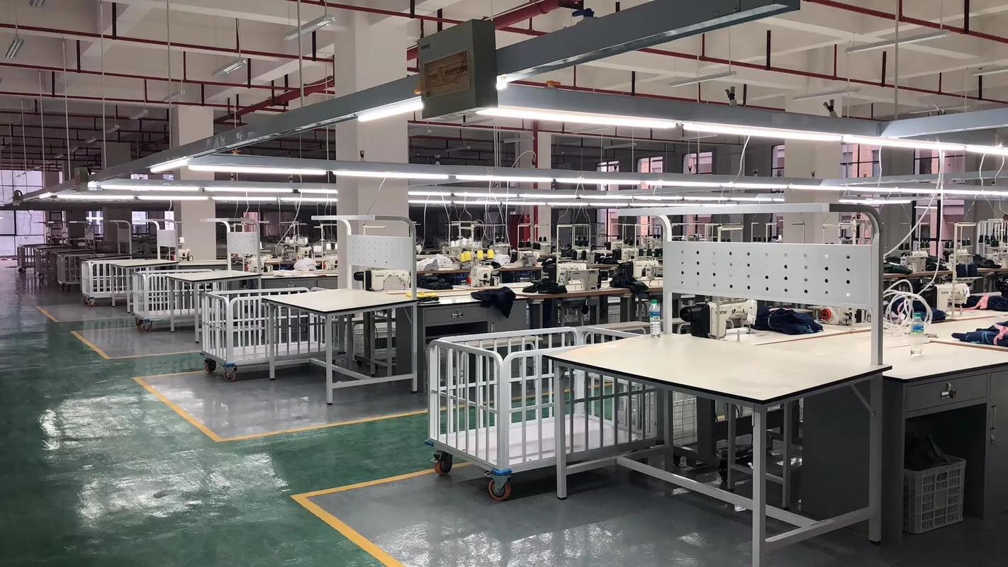淺談服裝箱包企業車間電器照明與輔助配套設備安裝要點